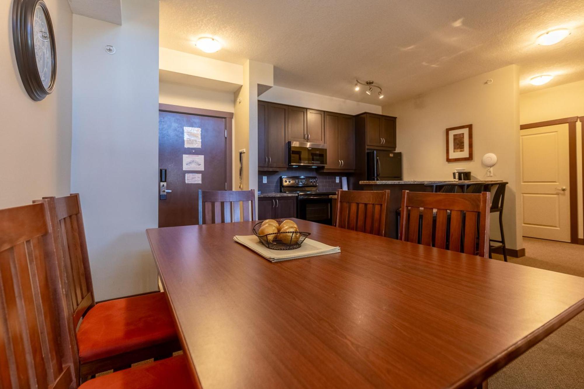Silver Rock Condominiums By Fernie Central Reservations Экстерьер фото